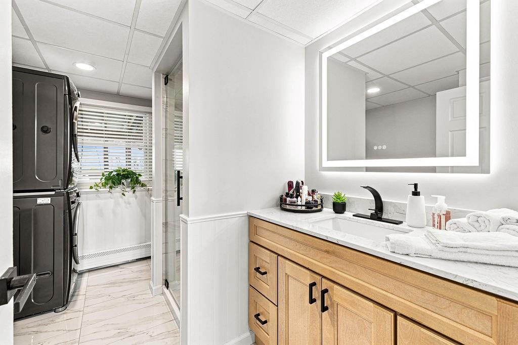5 Kent Avenue Property Photo 45