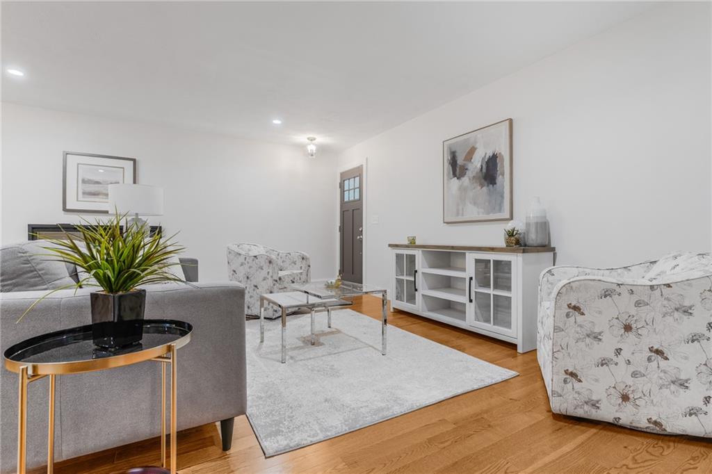 7 Trinity Way Property Photo 9