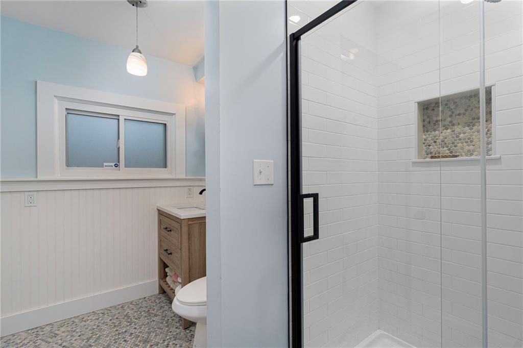 31 Slocum Street Property Photo 14
