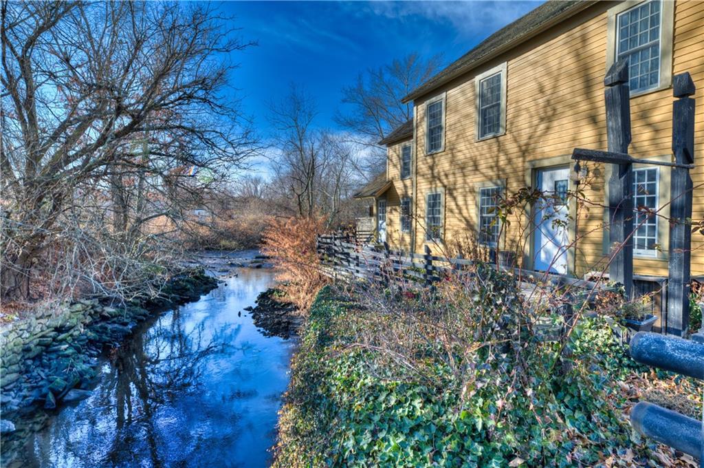 3351 Post Road Property Photo 2