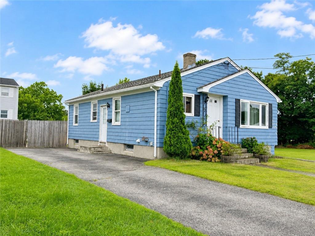 60 Martin Street Property Photo 3