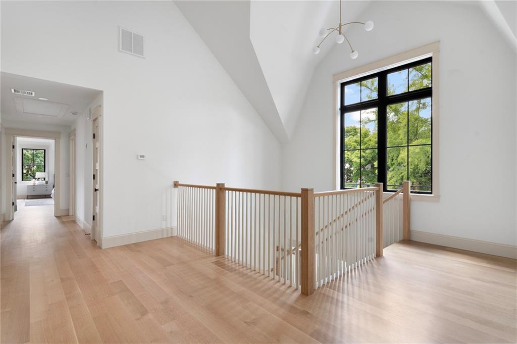 251 Slater Avenue Property Photo 26