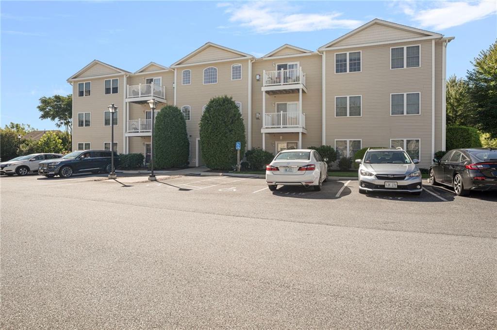 1 Gray Coach Lane Unit 101 Property Photo 1