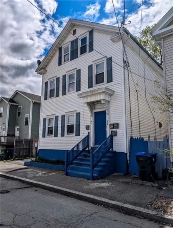 278 Sayles Street Property Photo 2