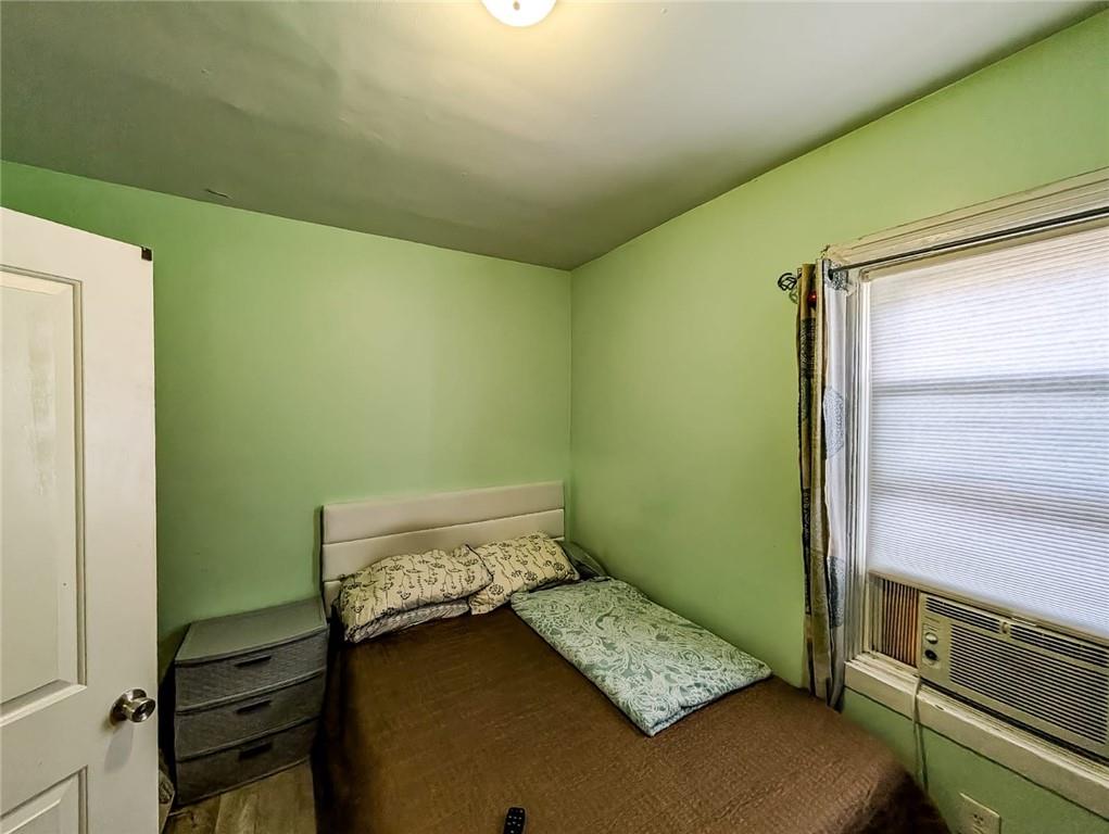 278 Sayles Street Property Photo 11