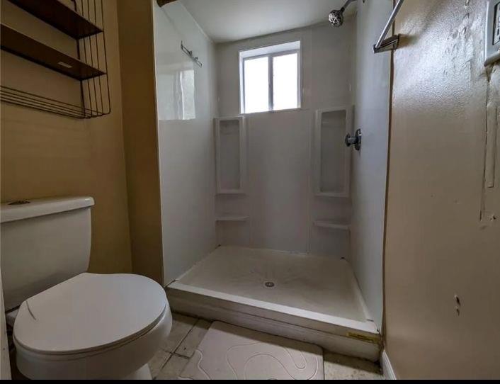 278 Sayles Street Property Photo 36