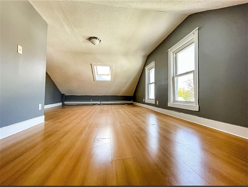 278 Sayles Street Property Photo 39