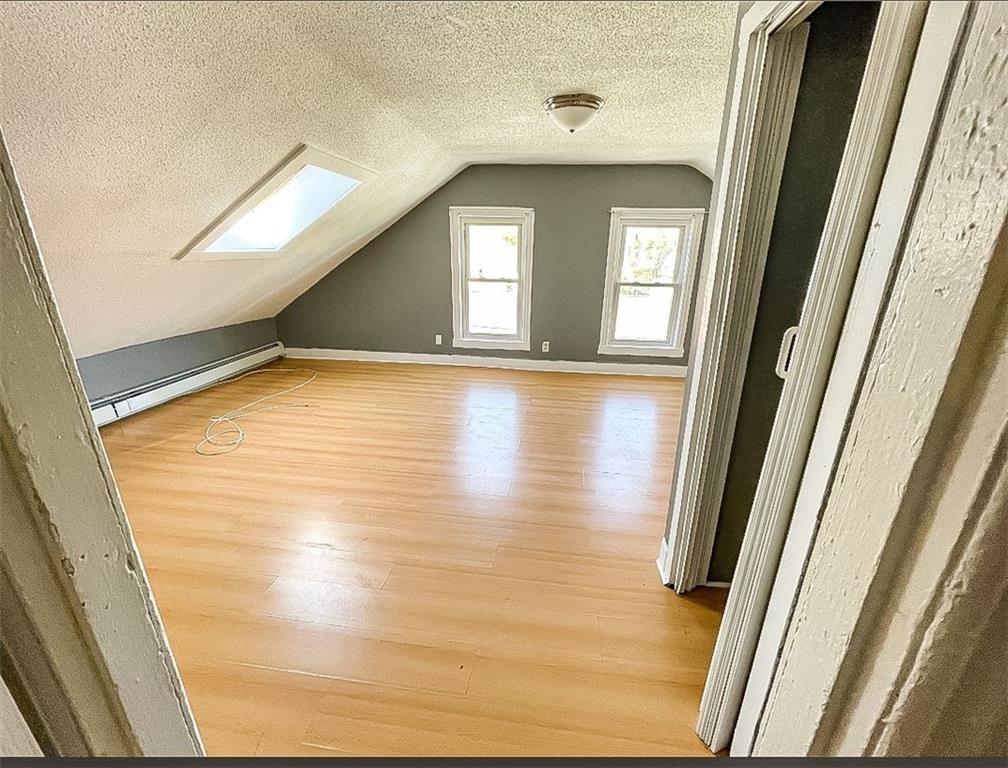 278 Sayles Street Property Photo 40