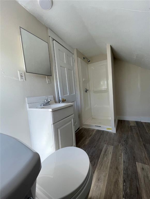 278 Sayles Street Property Photo 47