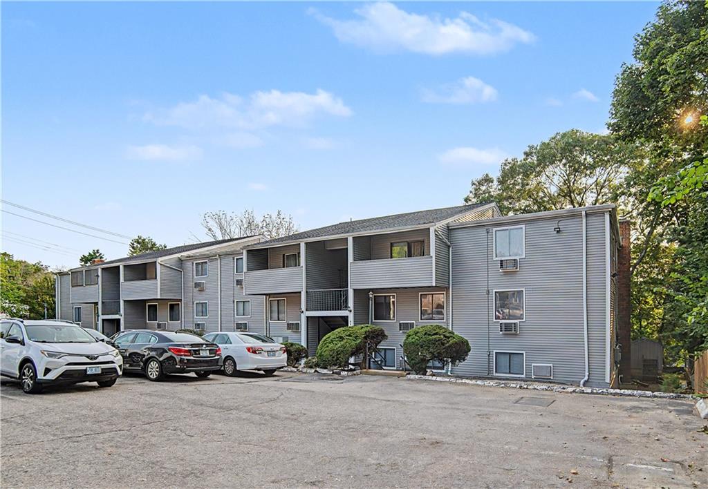 40 Cowesett Avenue Unit 27 Property Photo 13