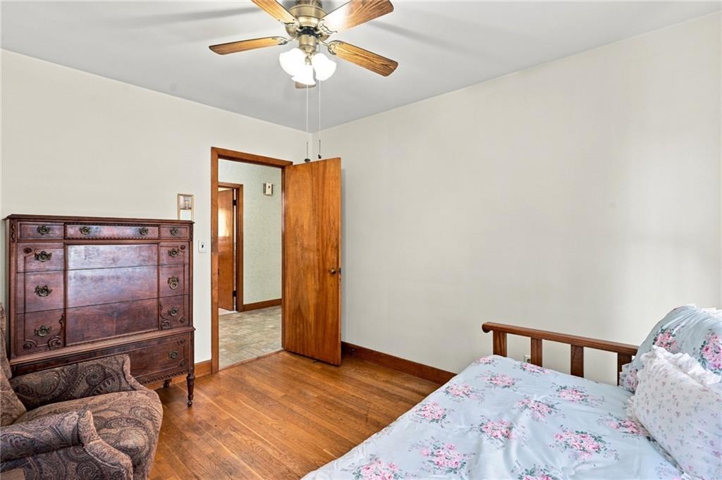 219 Grosvenor Avenue Property Photo 11