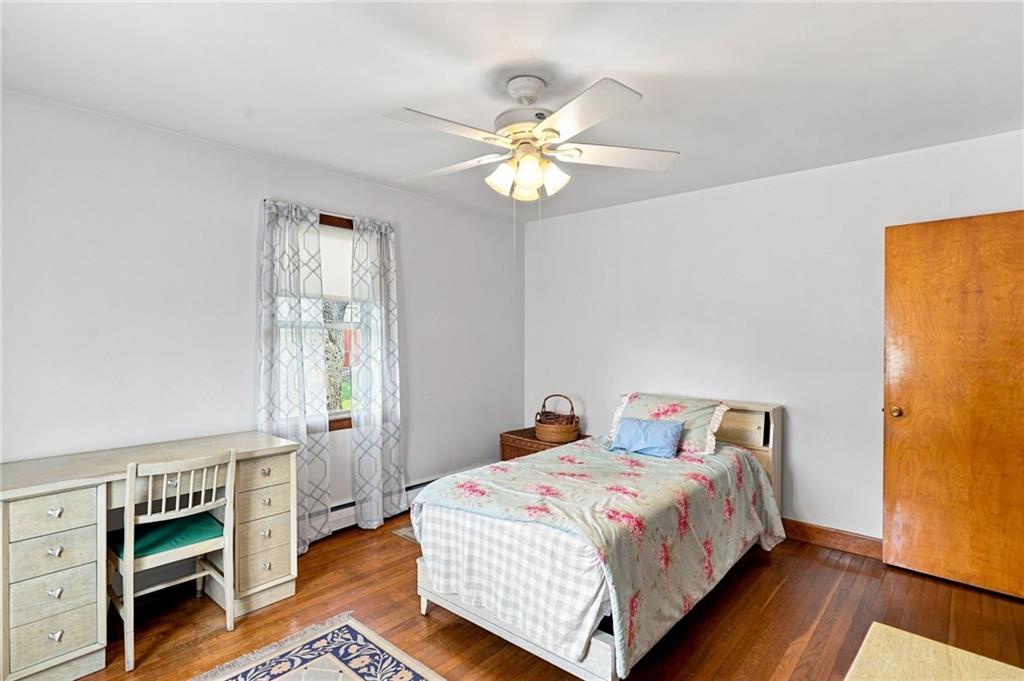 219 Grosvenor Avenue Property Photo 17