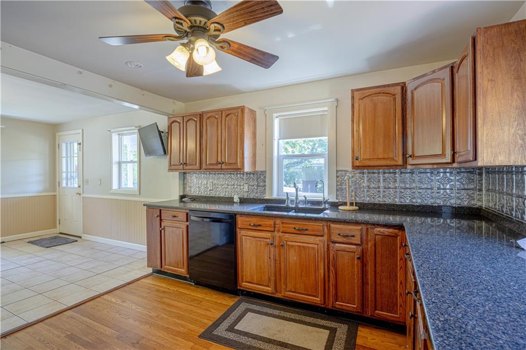 77 Chestnut Hill Road Property Photo 11