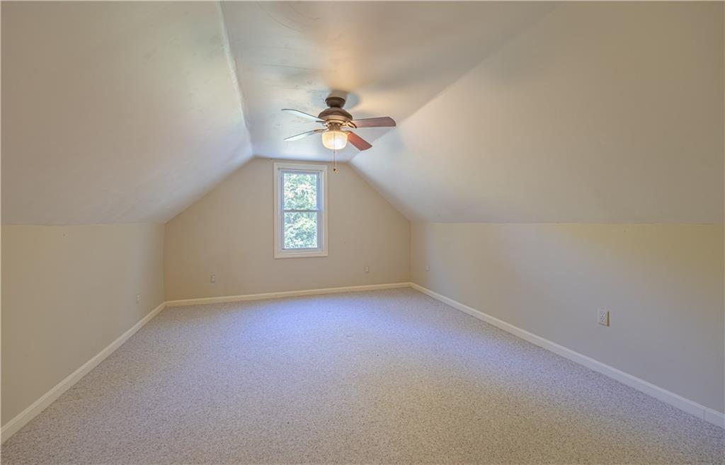 77 Chestnut Hill Road Property Photo 17