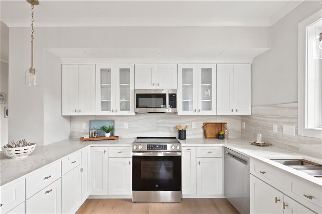 67 Queen Street Unit 2b Property Photo 12