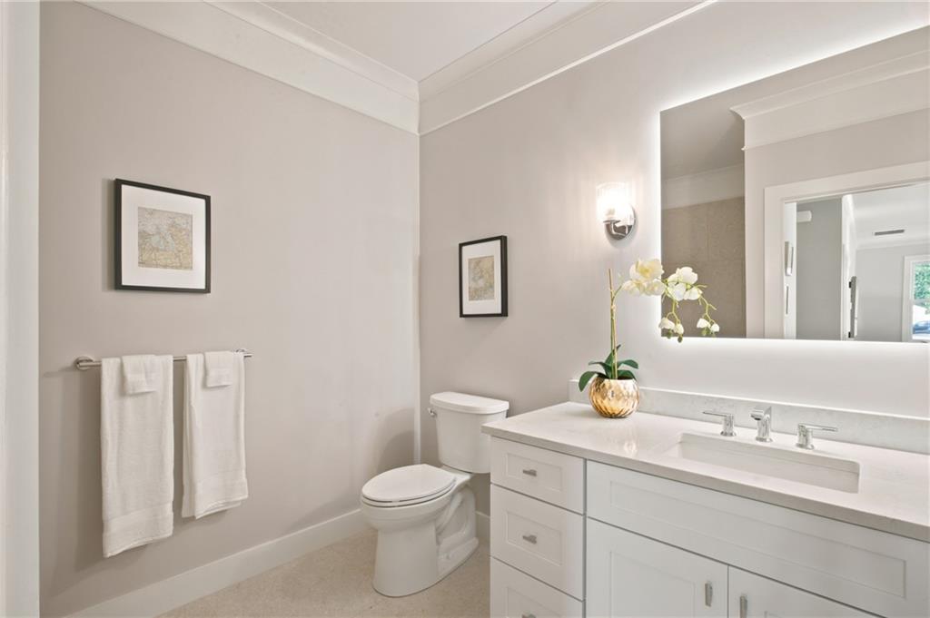 67 Queen Street Unit 2b Property Photo 15