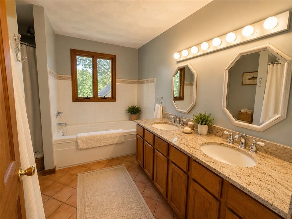 027 Sunset Hill Avenue Property Photo 13