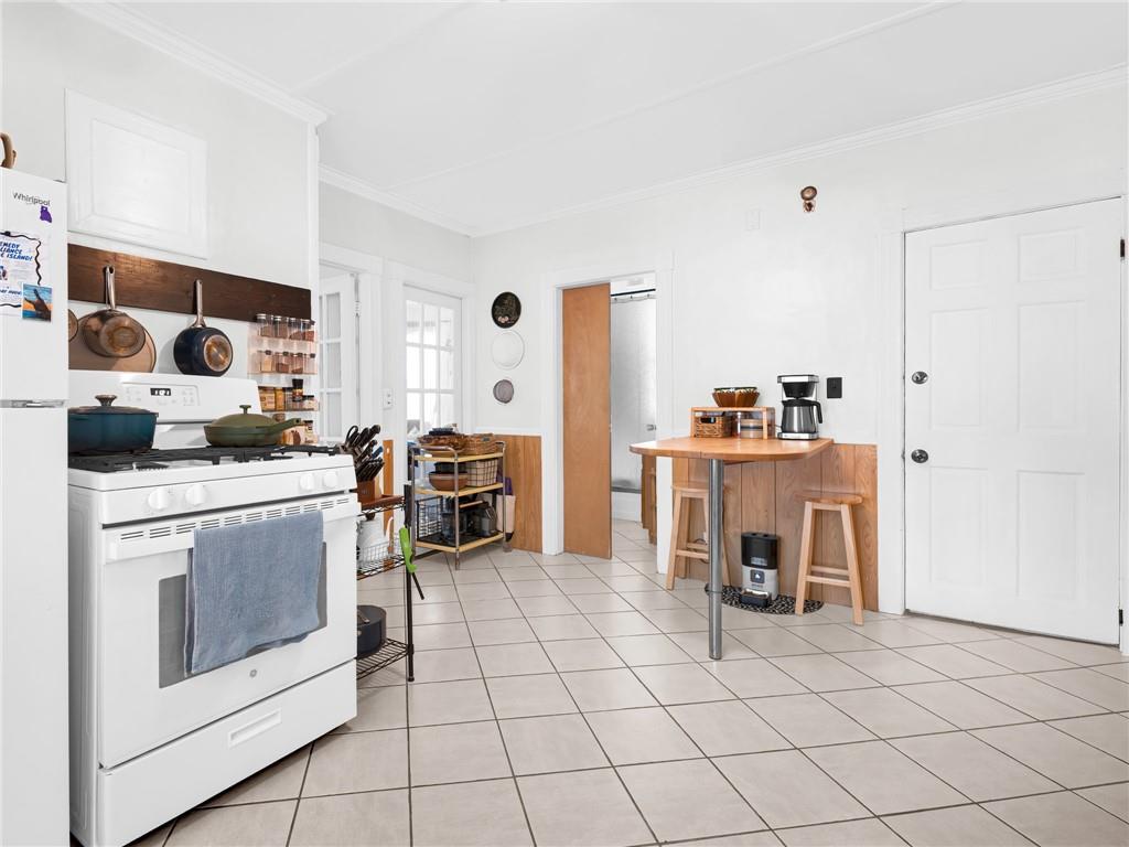 37 Trenton Street Property Photo 6