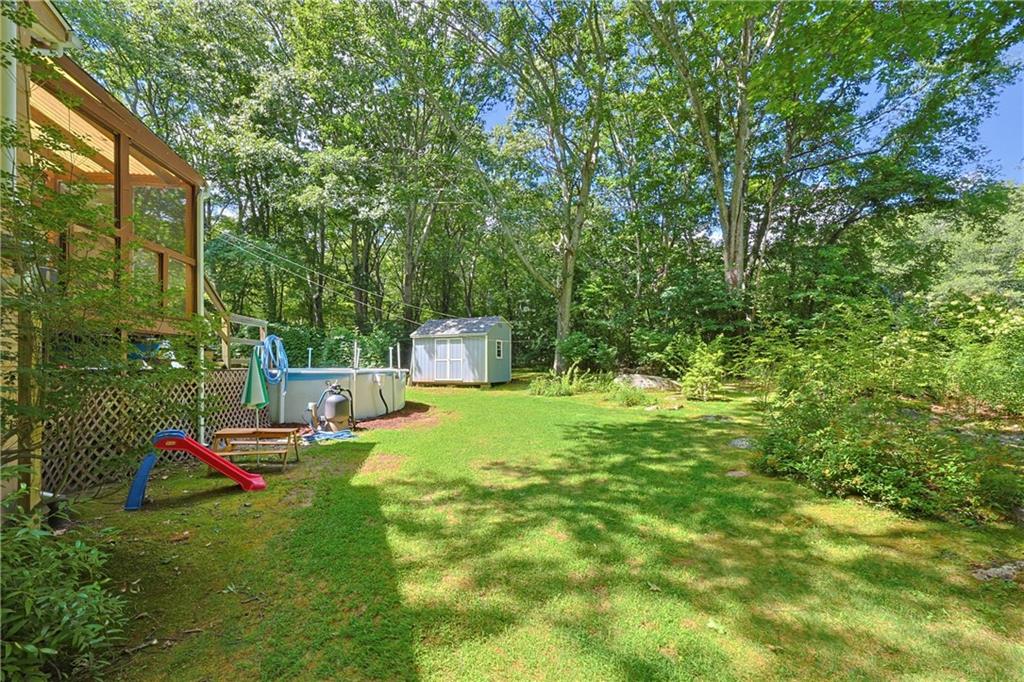 685 Twin Brook Lane Property Photo 6