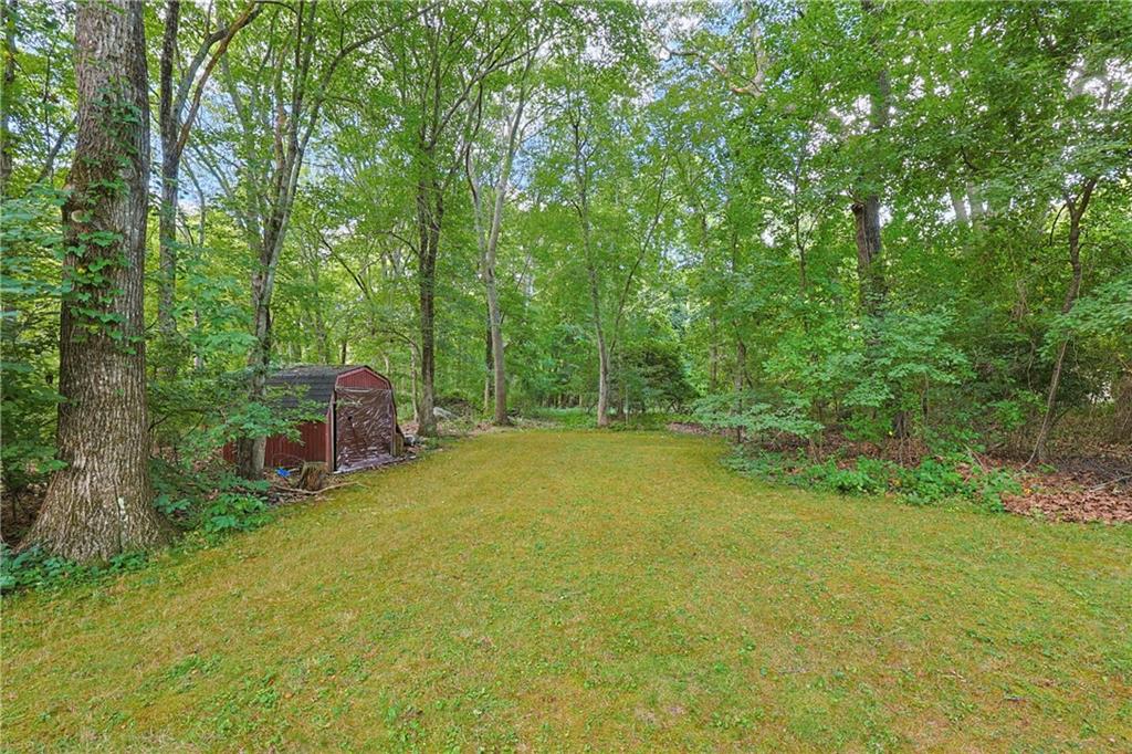 685 Twin Brook Lane Property Photo 7