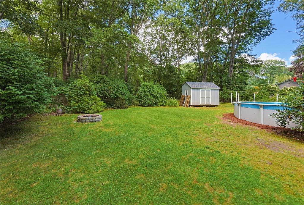 685 Twin Brook Lane Property Photo 8