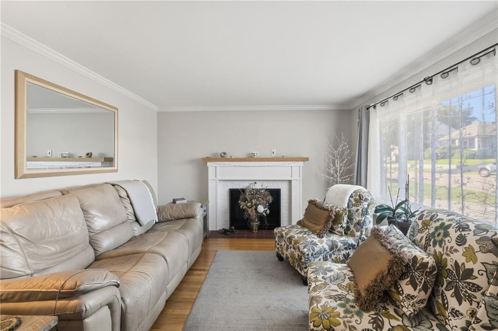 200 Rowe Avenue Property Photo 10