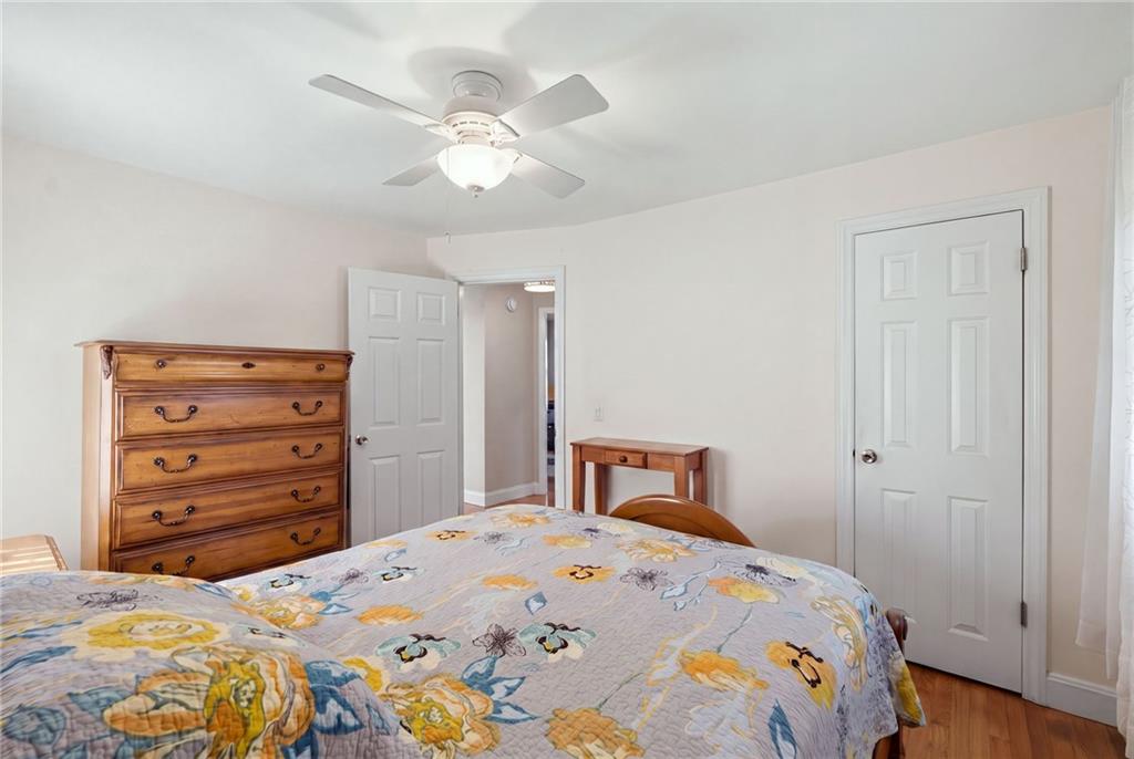 200 Rowe Avenue Property Photo 11
