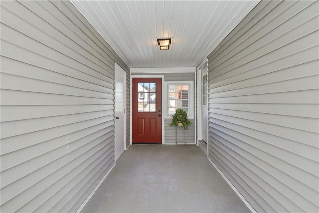 200 Rowe Avenue Property Photo 26