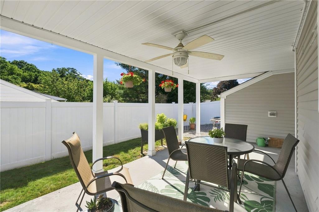 200 Rowe Avenue Property Photo 28