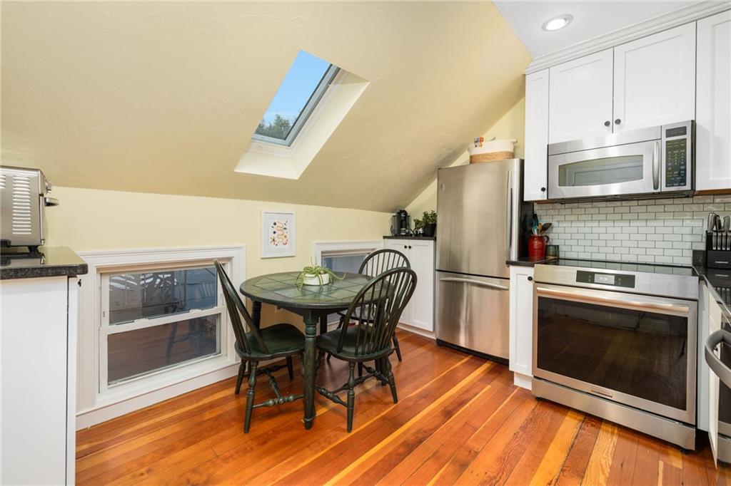 510 Wickenden Street Unit 3 Property Photo 5