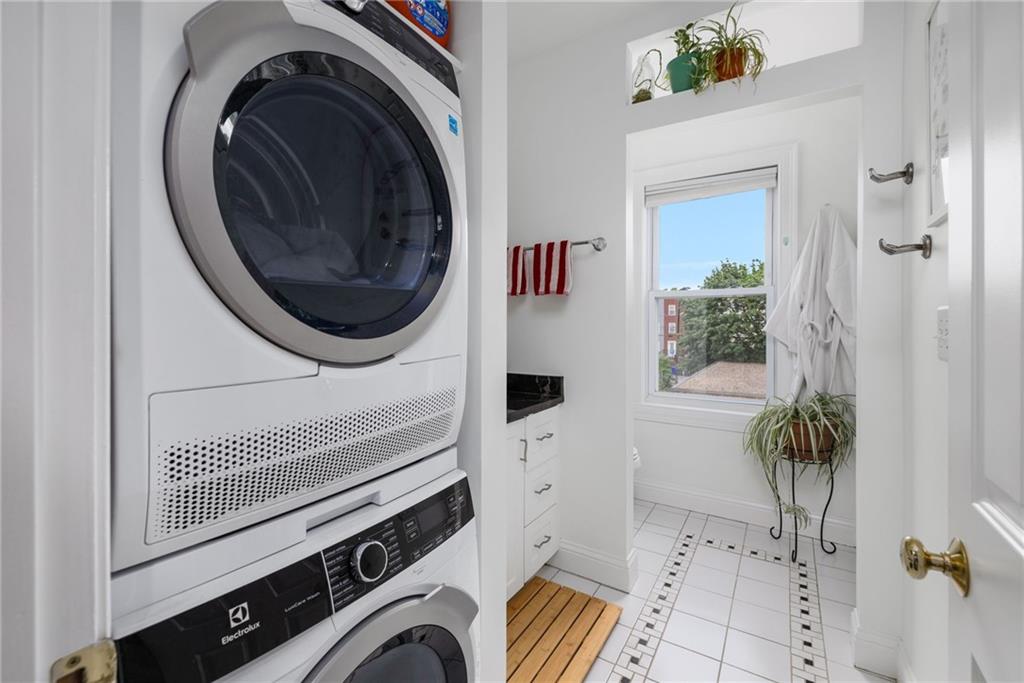 510 Wickenden Street Unit 3 Property Photo 10