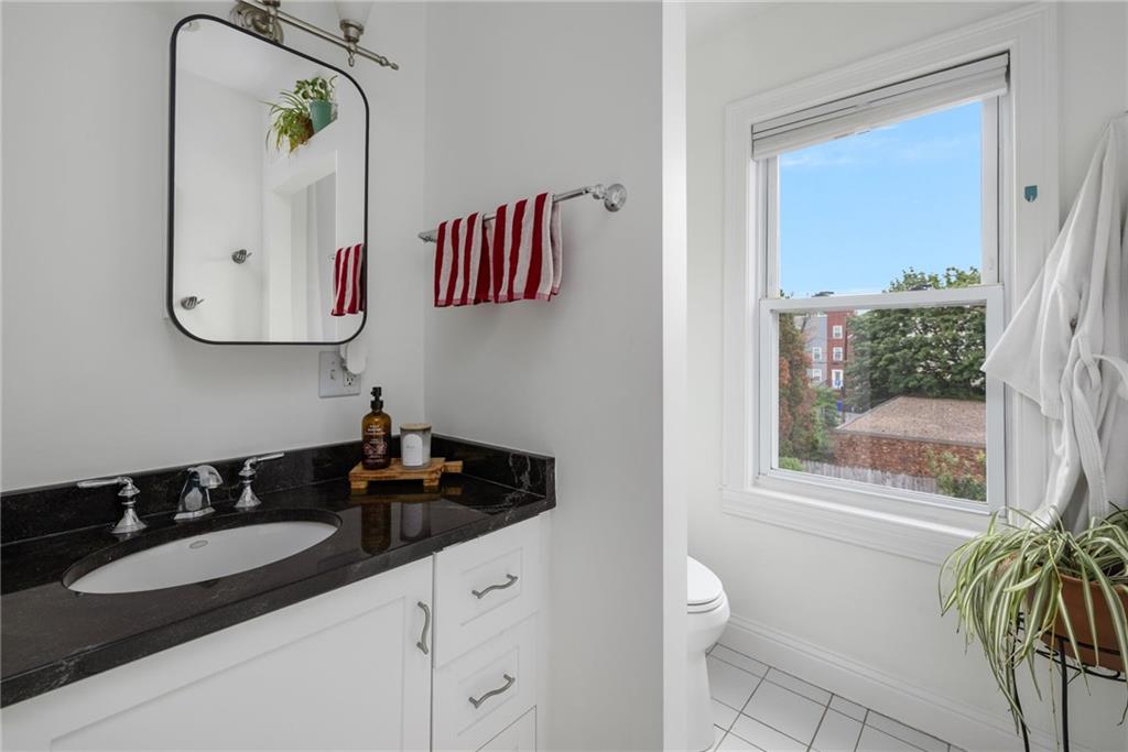 510 Wickenden Street Unit 3 Property Photo 11