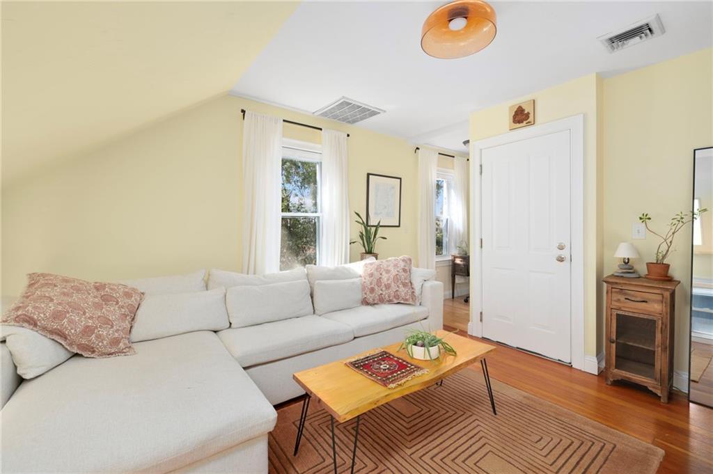 510 Wickenden Street Unit 3 Property Photo 16