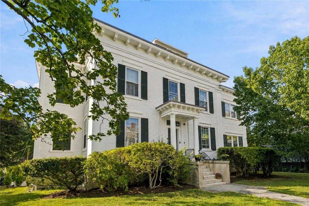 12 Mount Vernon Street Unit 4 Property Photo 1