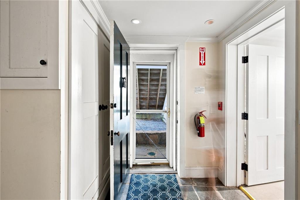 12 Mount Vernon Street Unit 4 Property Photo 33