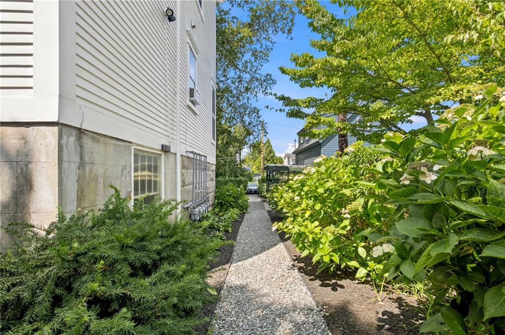 12 Mount Vernon Street Unit 4 Property Photo 40