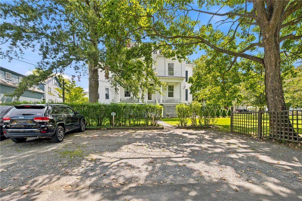12 Mount Vernon Street Unit 4 Property Photo 43