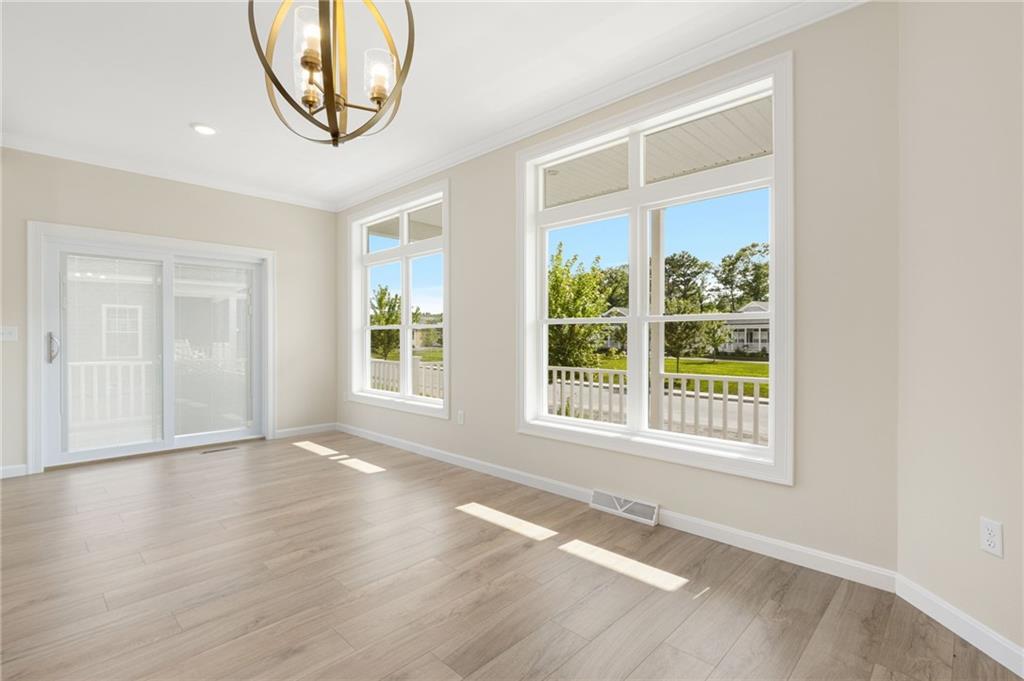 575 South Shore Village Boulevard Property Photo 14