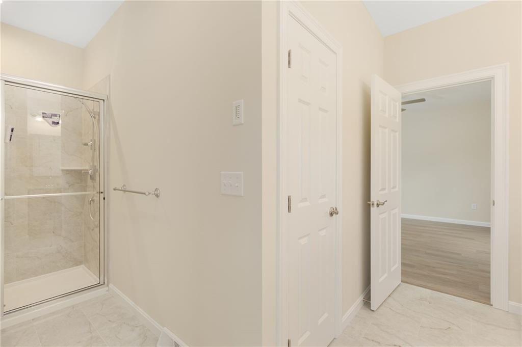 575 South Shore Village Boulevard Property Photo 27