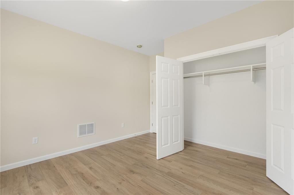 575 South Shore Village Boulevard Property Photo 32