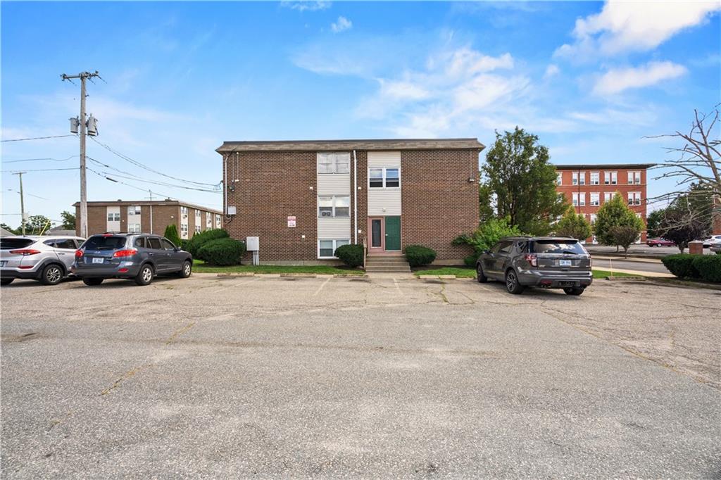 50 Carnation Street Unit 6 Property Photo 4