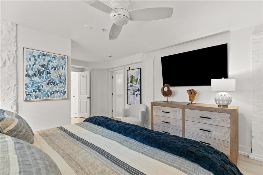426 Spring Street Unit B101 Property Photo 18