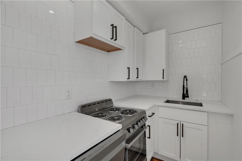 511 Angell Street Property Photo 15