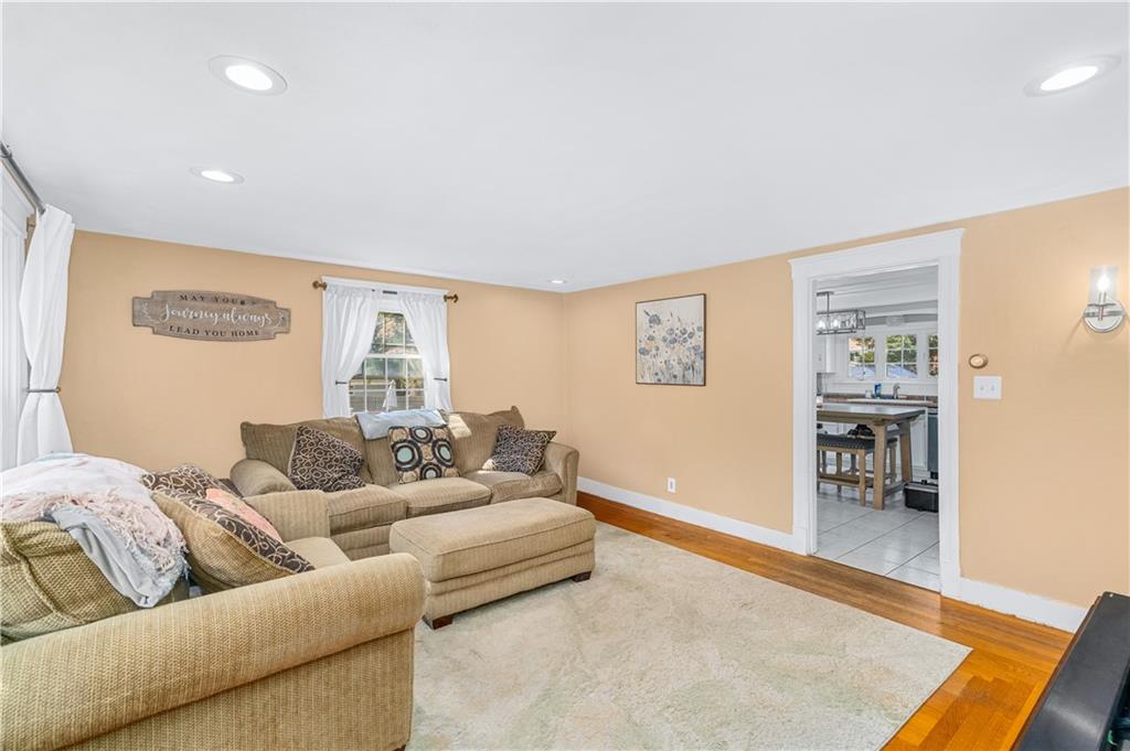 538 Bound Road Property Photo 4