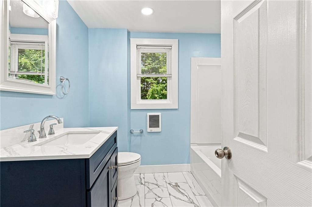 53 Pell Avenue Property Photo 10