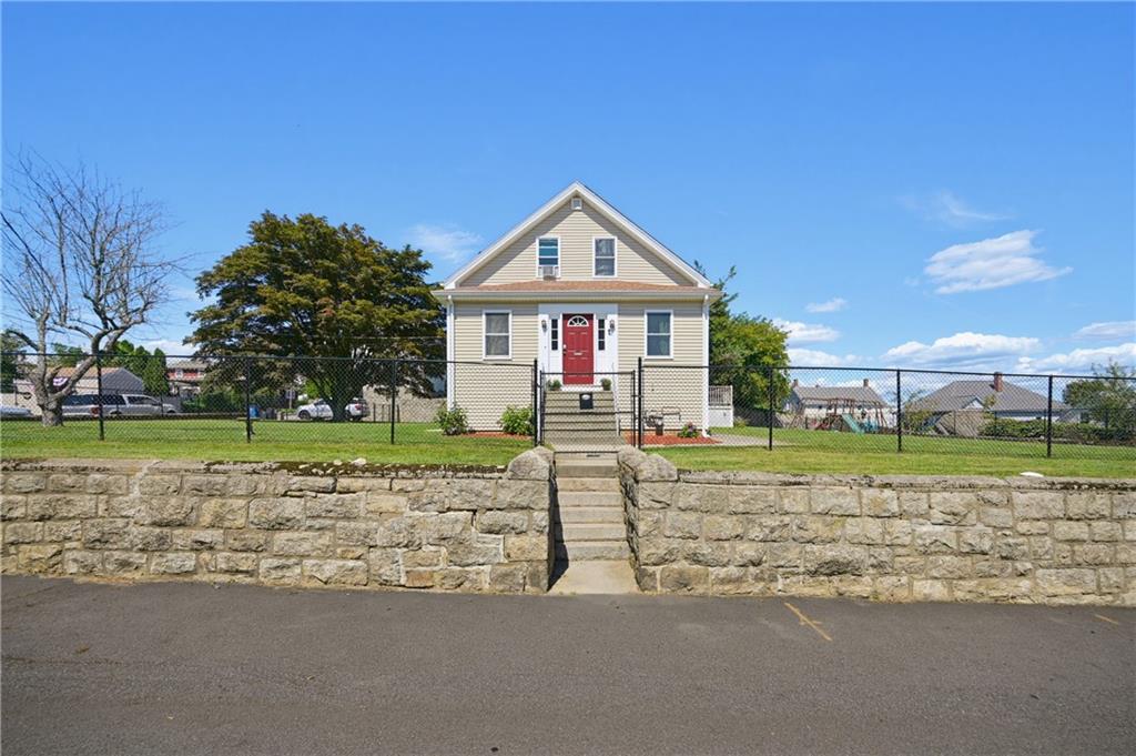 40 Walnut Street Property Photo 1