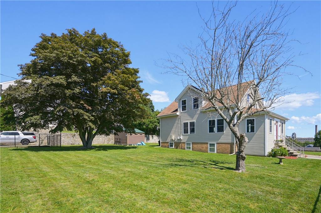 40 Walnut Street Property Photo 4