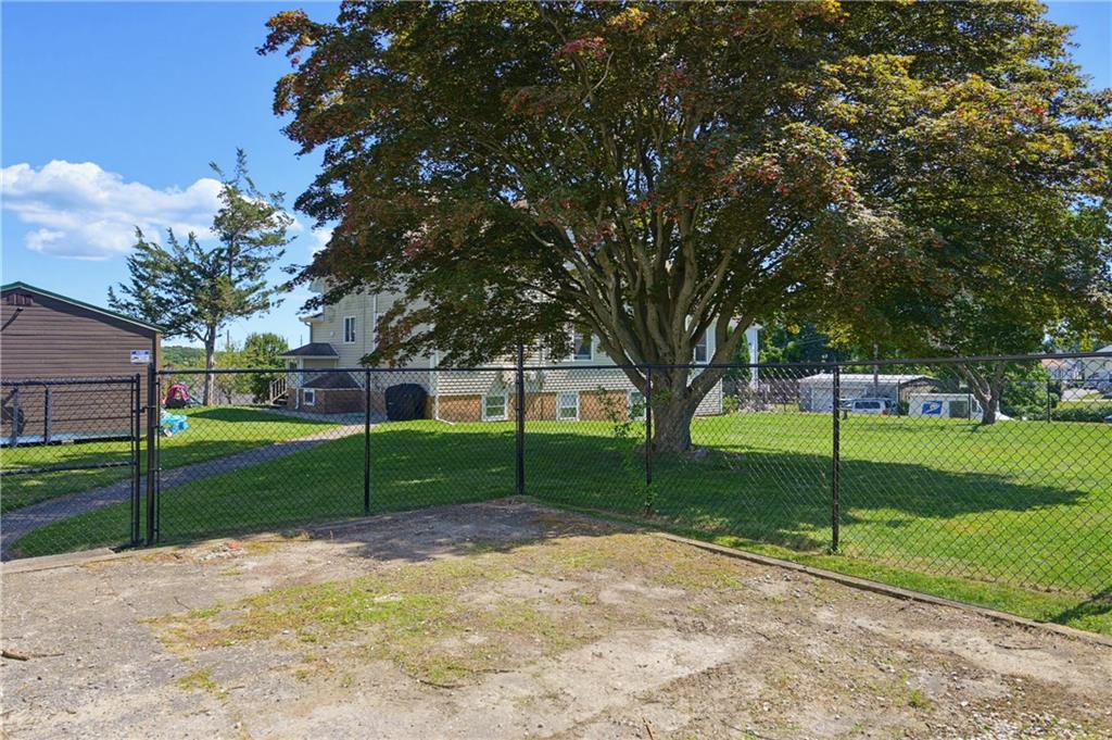 40 Walnut Street Property Photo 11