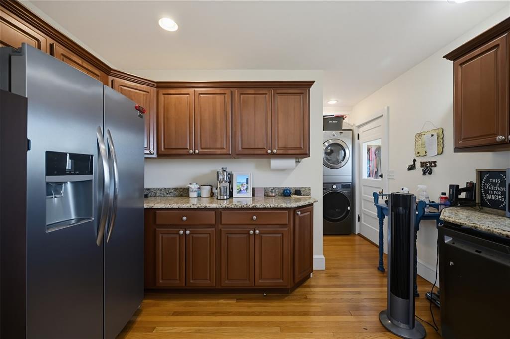 40 Walnut Street Property Photo 16