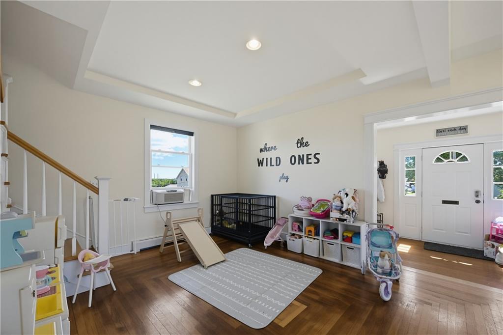 40 Walnut Street Property Photo 23